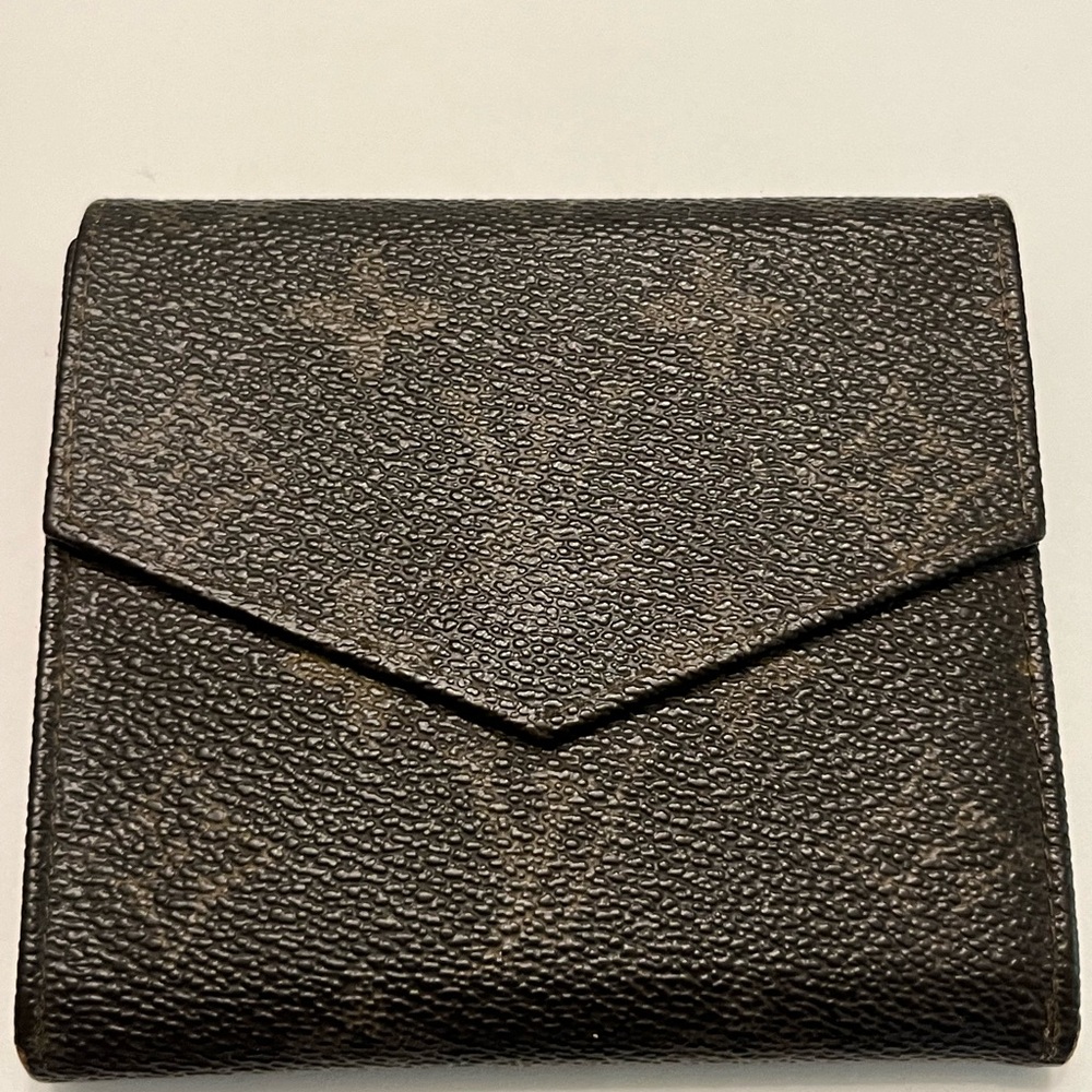 Louis Vuitton Monogram Wallet